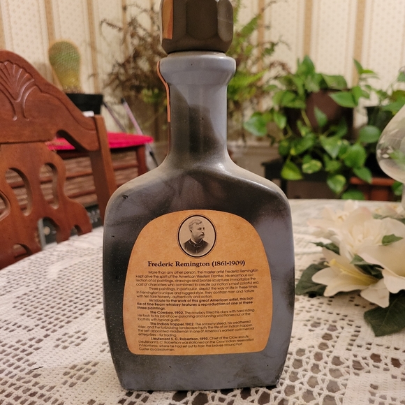 Vintage Jim Beam The Indian Trapper Decanter (empty) - Picture 2 of 2